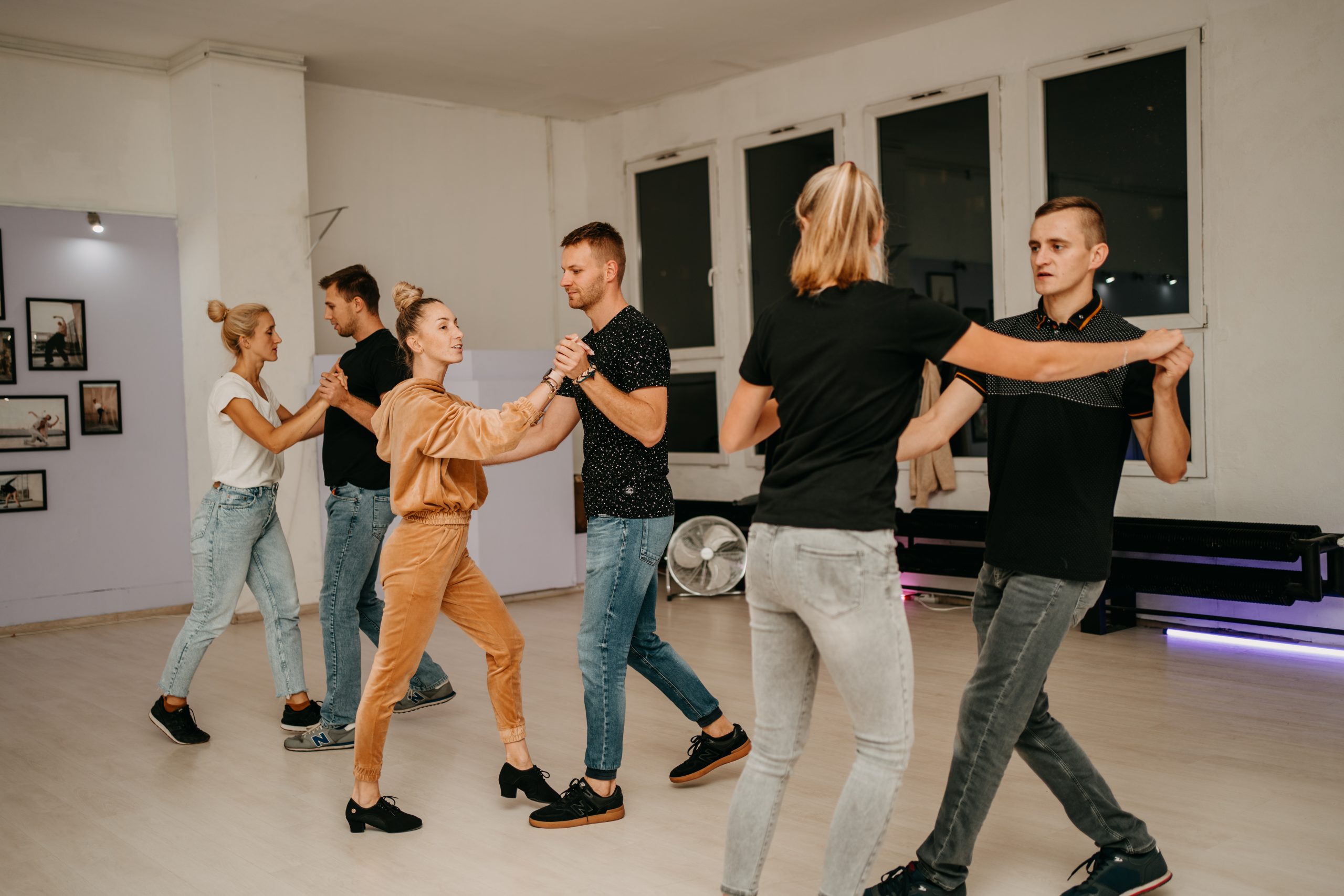 https://cto-taniec.pl/rybnik/wp-content/uploads/sites/3/2021/11/MAL08052-scaled.jpg
